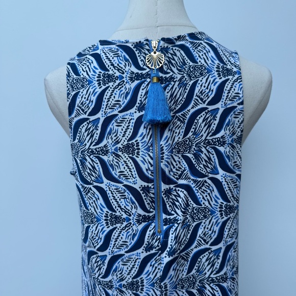 Lilly Pulitzer Blue and White V-Neck Mermaid Tail Print Dress Size 4 - Picture 10 of 15